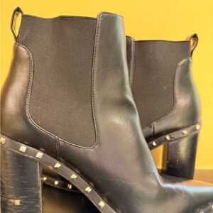 Elegant Black Studded Ankle Boots